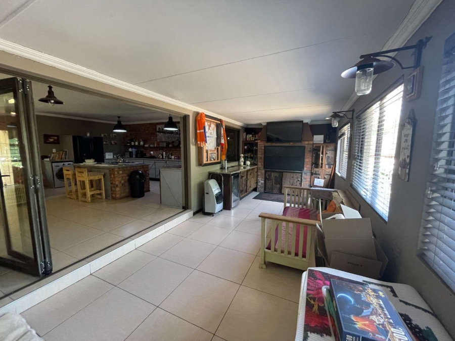 3 Bedroom Property for Sale in Pellissier Free State